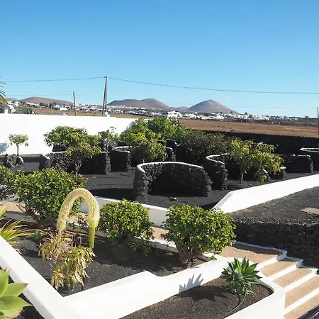 Vila Angela *