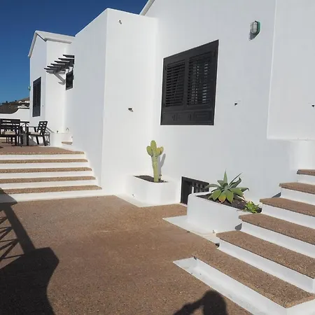 Vila Angela *